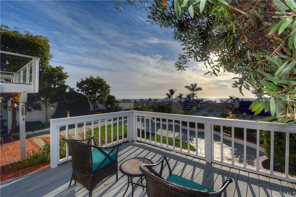 2139 Via Aguila San Clemente, CA 92673 - Photo 2 of 26