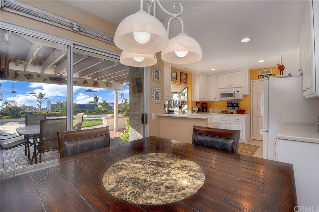 2139 Via Aguila San Clemente, CA 92673 - Photo 8 of 26