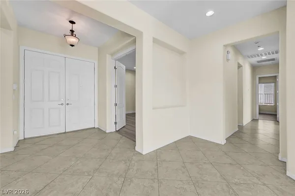 $2,900 | 2357 Wisconsin Dells Drive, Henderson, NV 89044