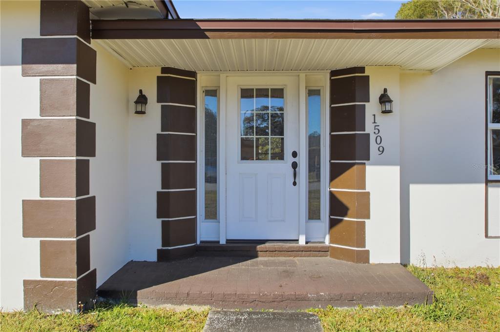 1509 Gold Terrace Deltona, FL 32725 - Photo 2 of 27