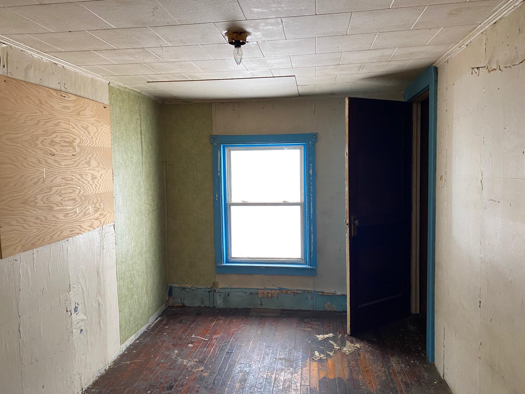 80 Charleston Road Dexter, ME 04930 - Photo 12 of 27 IMG_6303
