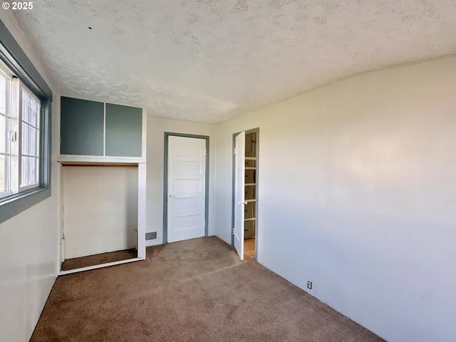 $339,000 | 2501 Cove Avenue, La Grande, OR 97850