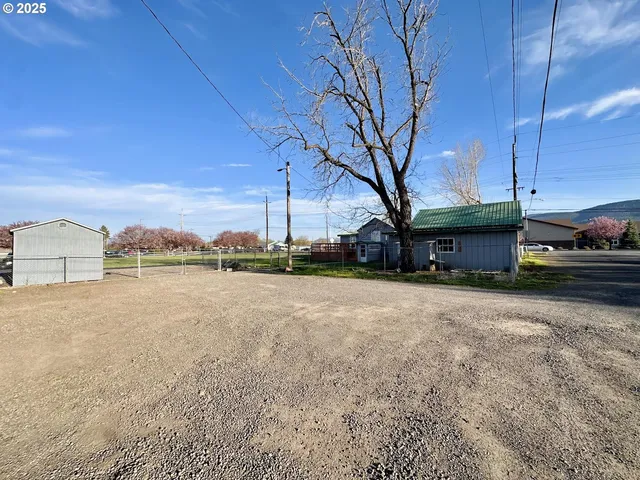 $339,000 | 2501 Cove Avenue, La Grande, OR 97850