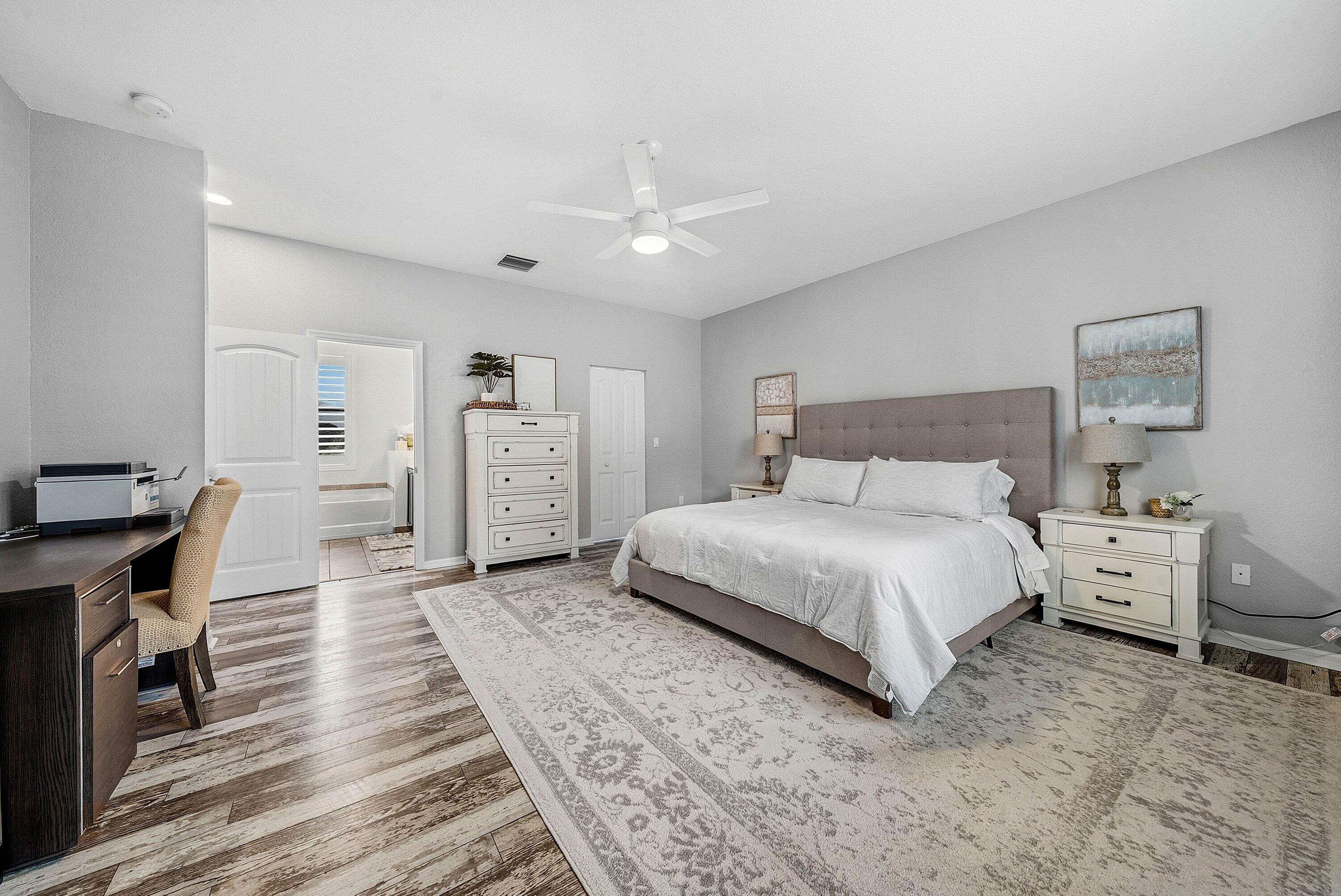 409 Francesca Ridge Road Boynton Beach, FL 33435 - Photo 15 of 41 Primary bedroom