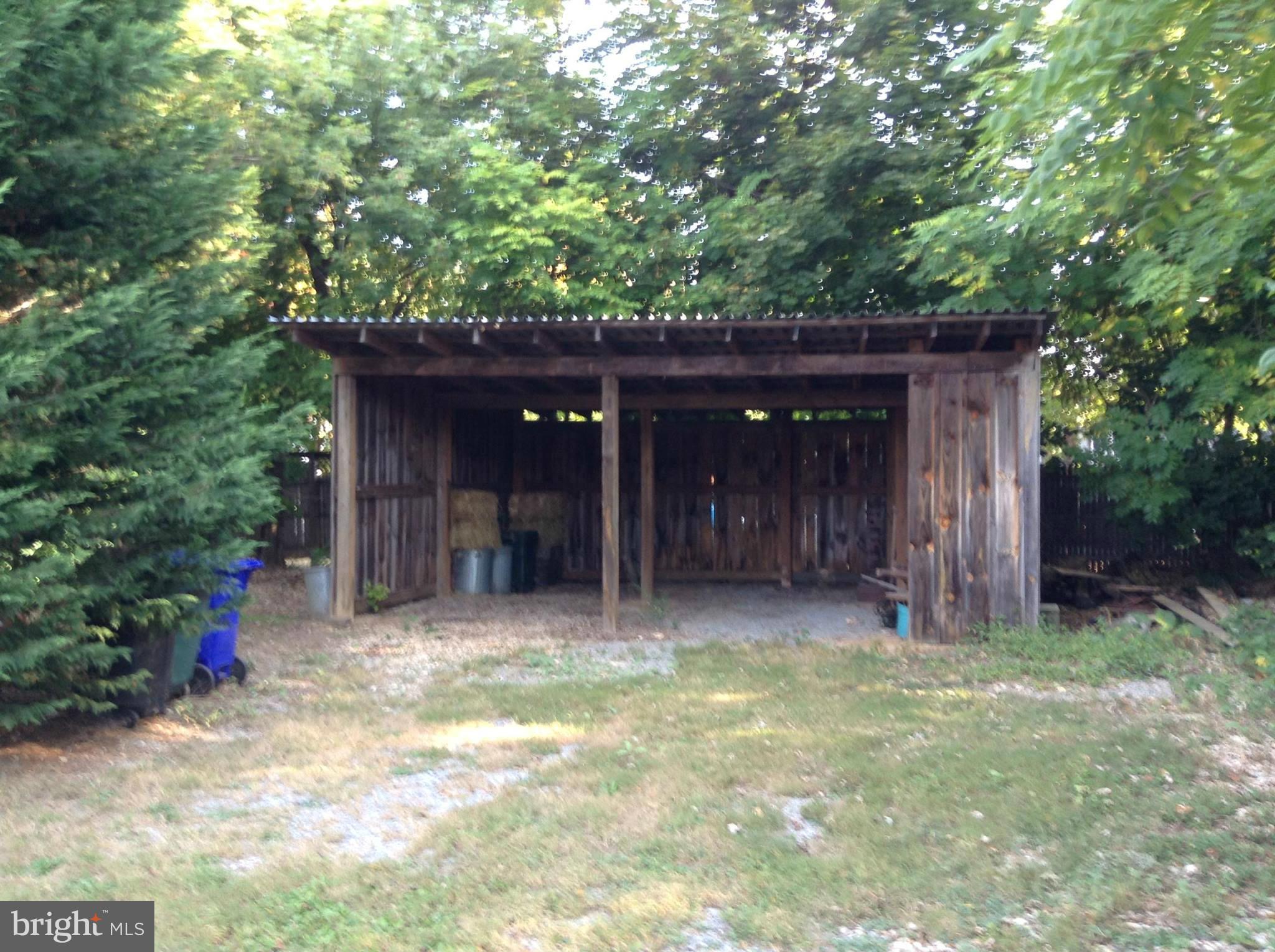 24141 Kings Valley Road Damascus, MD 20872 - Photo 15 of 18 Exterior (General)