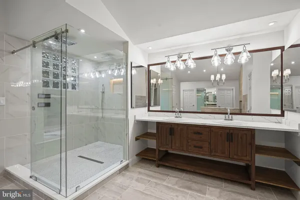 $11,000 | 1404 Wynhurst Lane, Vienna, VA 22182