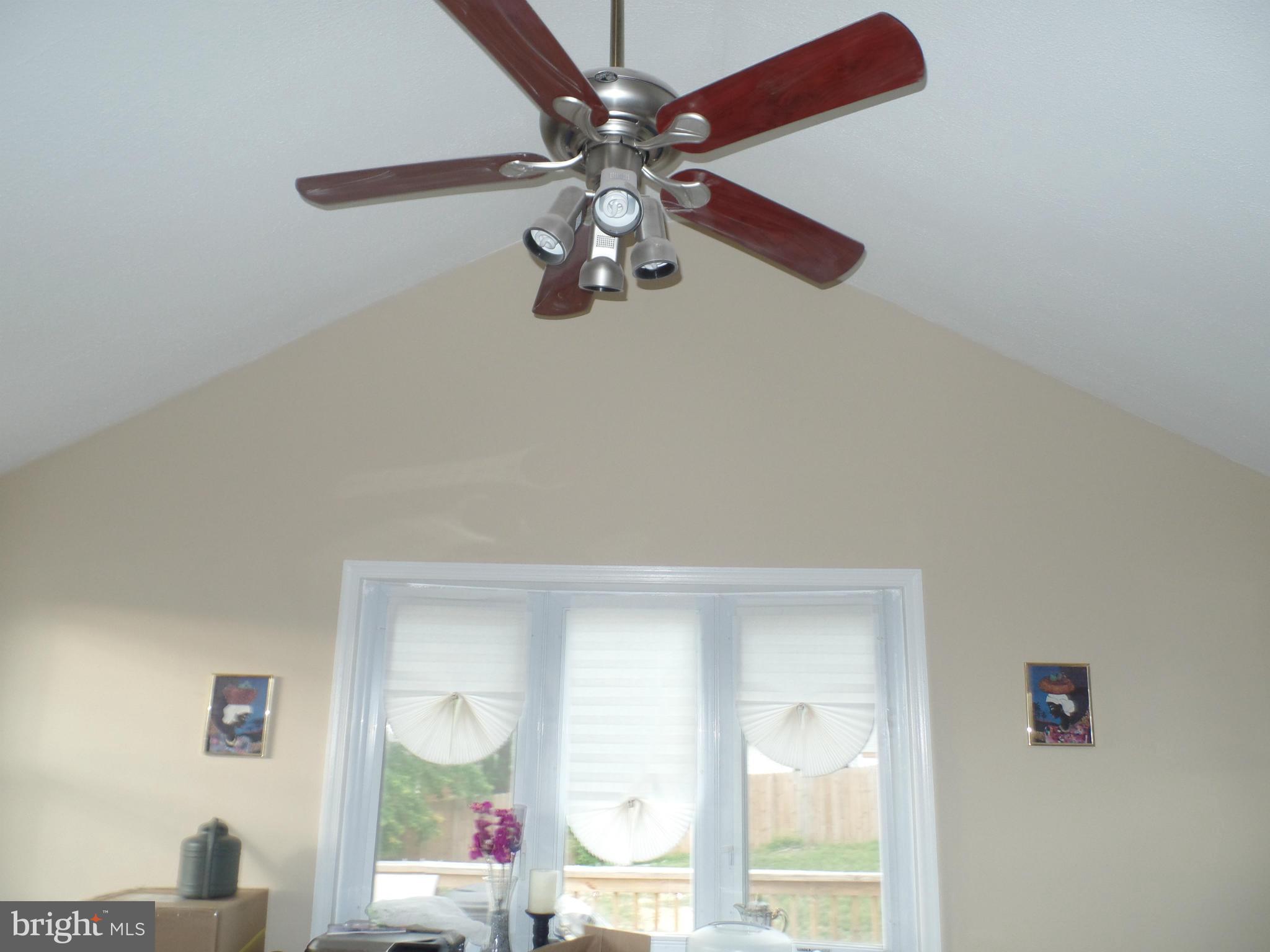 3106 Kingsway Road Fort Washington, MD 20744 - Photo 5 of 29 Interior (General)