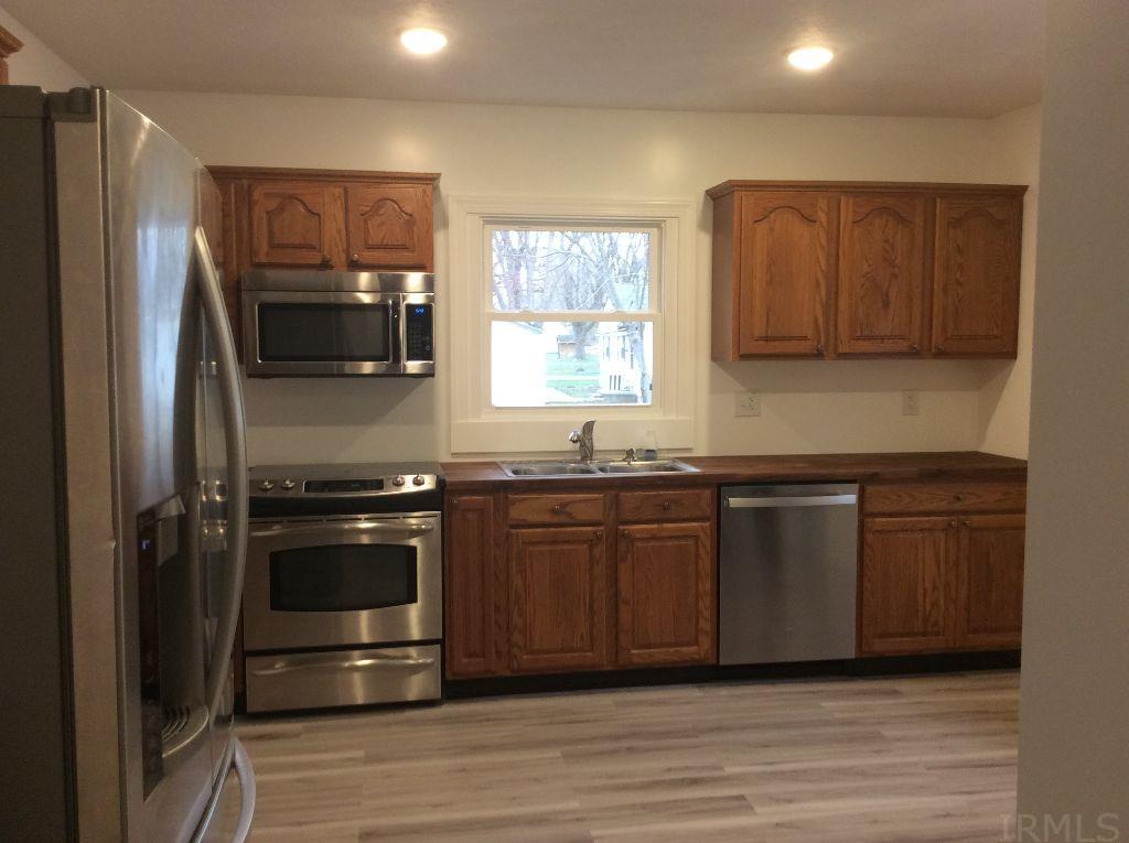 327 Jefferson Road Mulberry, IN 46058 - Photo 5 of 16 Gallery Image 5