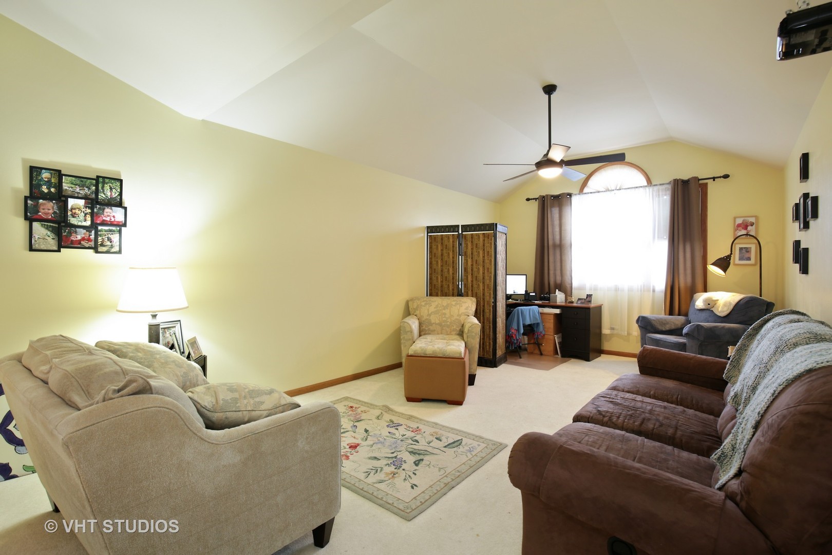35W533 Parsons Road Dundee, IL 60102 - Photo 8 of 16