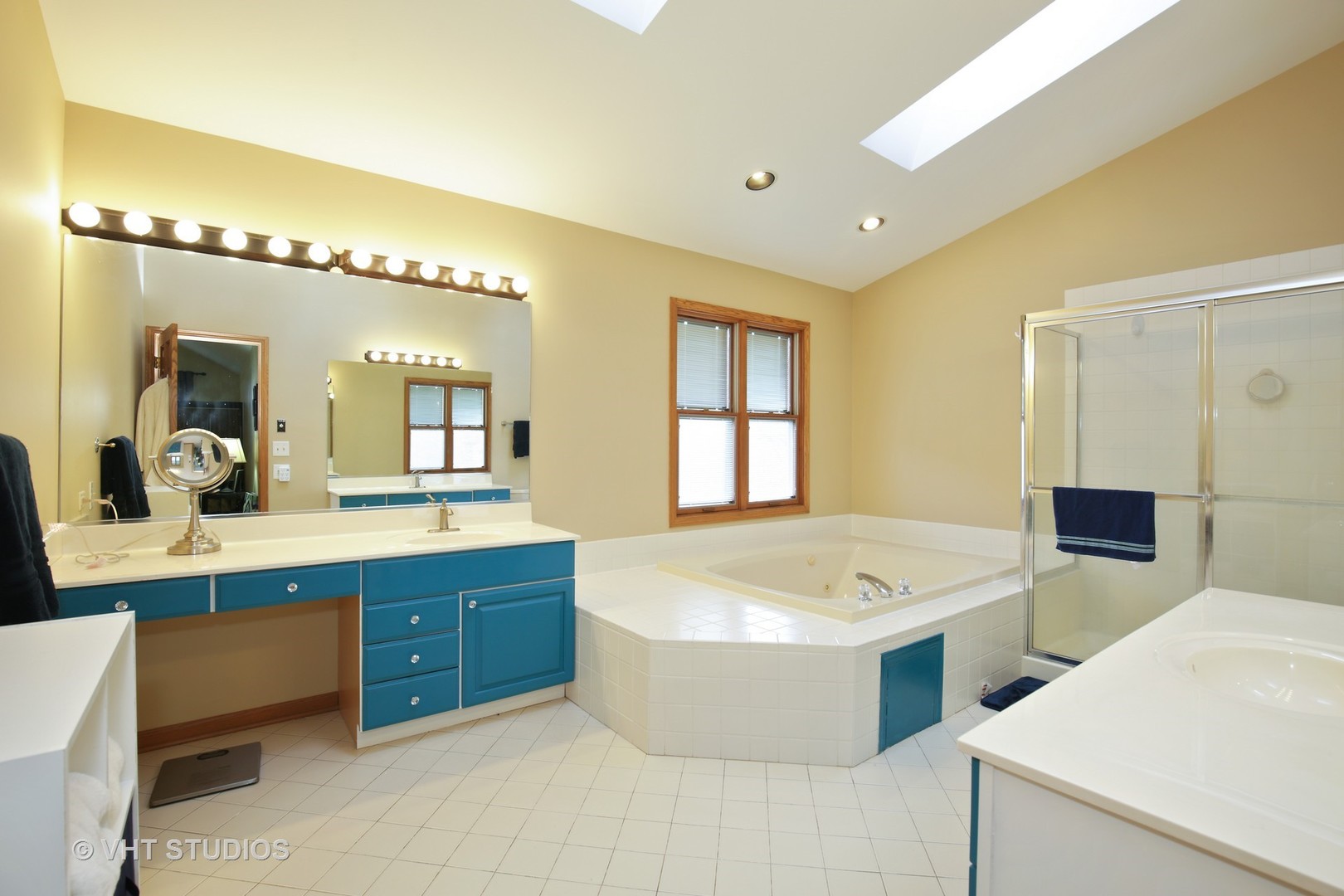35W533 Parsons Road Dundee, IL 60102 - Photo 9 of 16