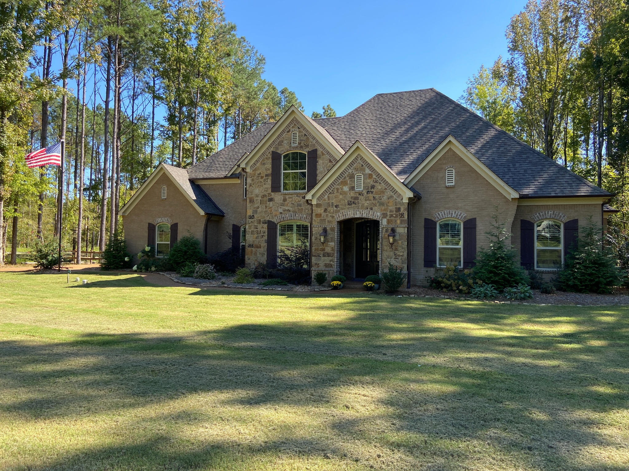 13385 Strickland Road Byhalia, MS 38611 - Photo 1 of 24 exterior