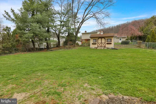 $400,000 | 2 Courtleigh Place, Reading, PA 19606