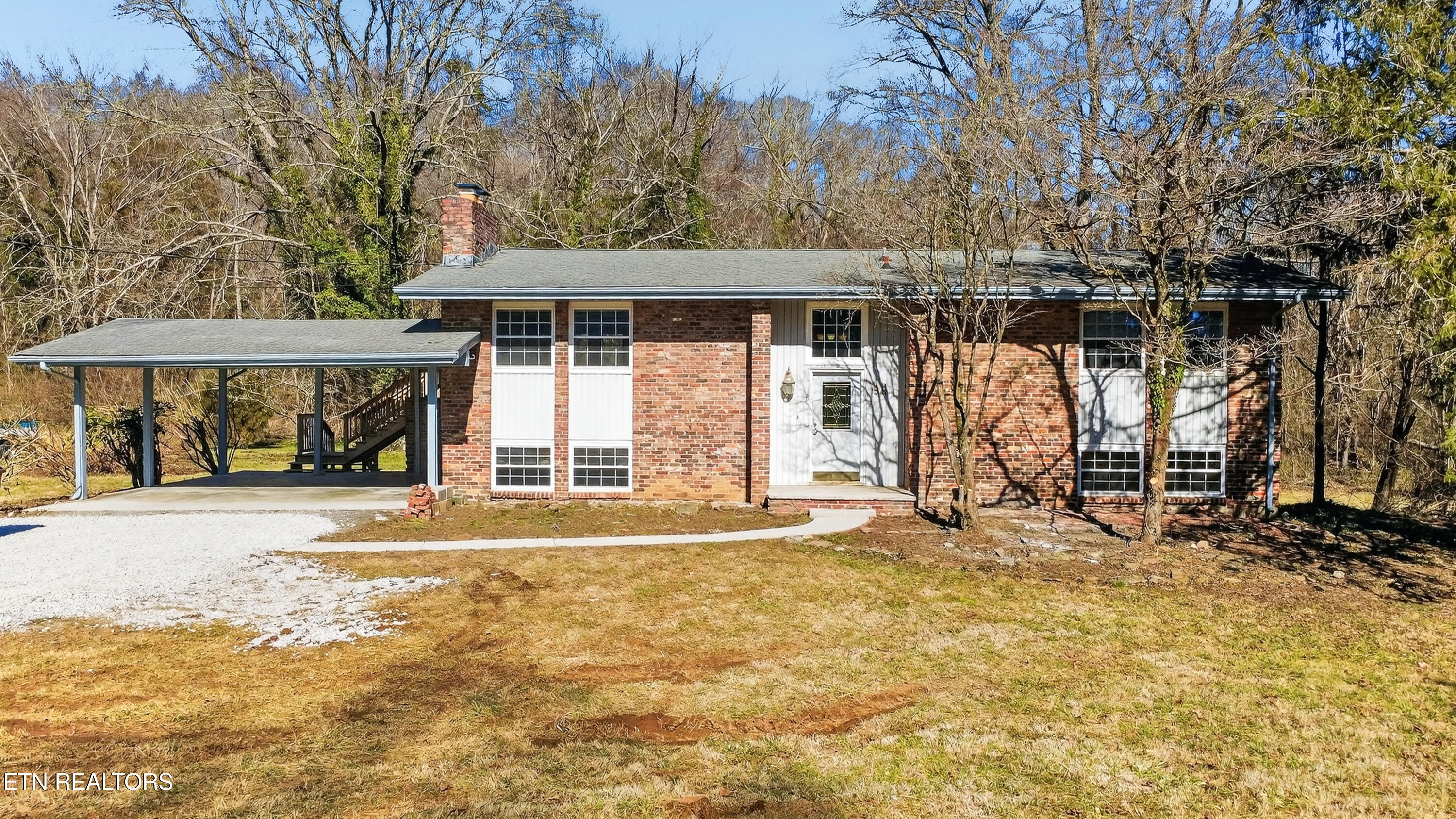 98 Oklahoma Avenue Oak Ridge, TN 37830 - Photo 1 of 40 98 Oklahoma