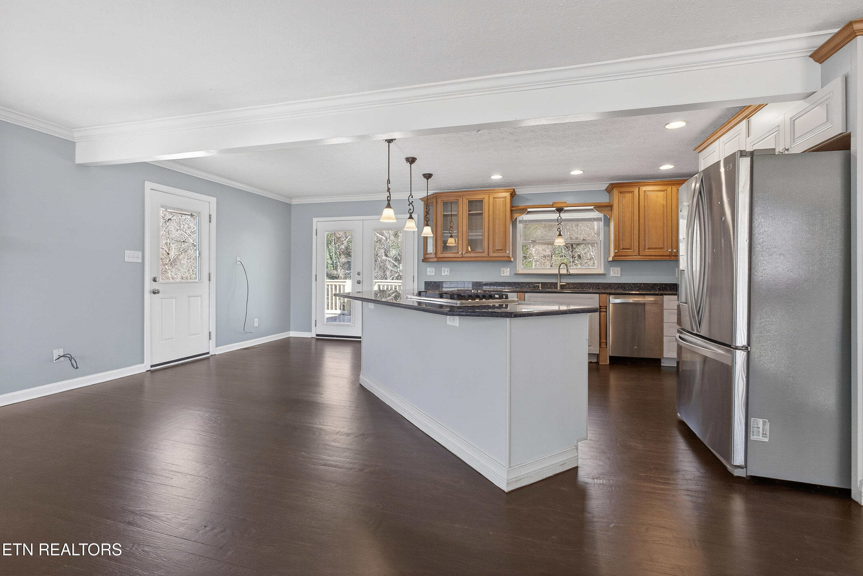 98 Oklahoma Avenue Oak Ridge, TN 37830 - Photo 6 of 40 Kitchen