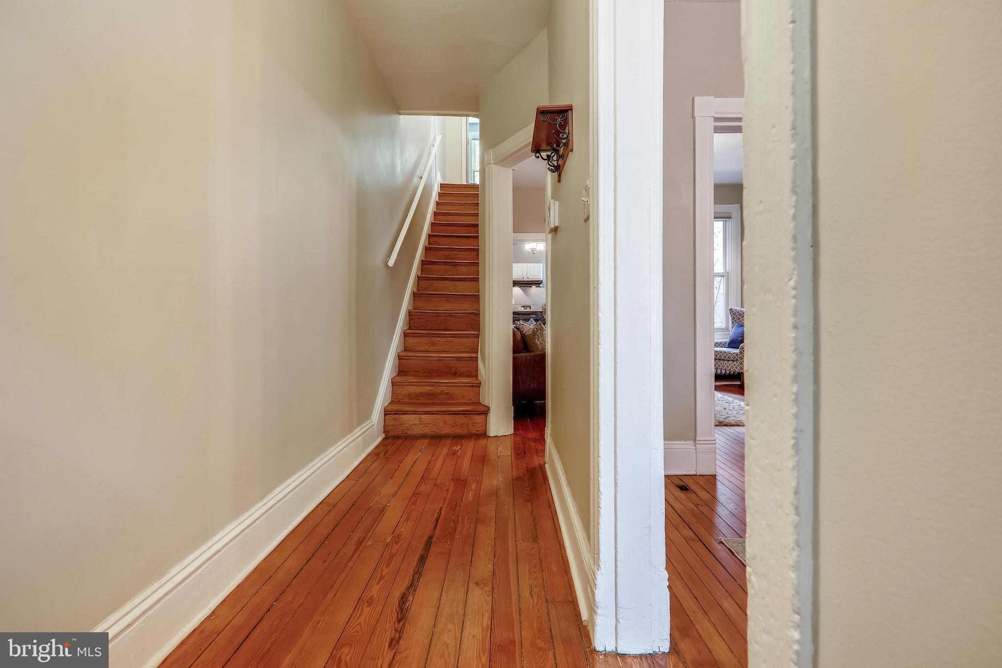 641 I Street Northeast Washington, DC 20002 - Photo 10 of 66 Front Hall