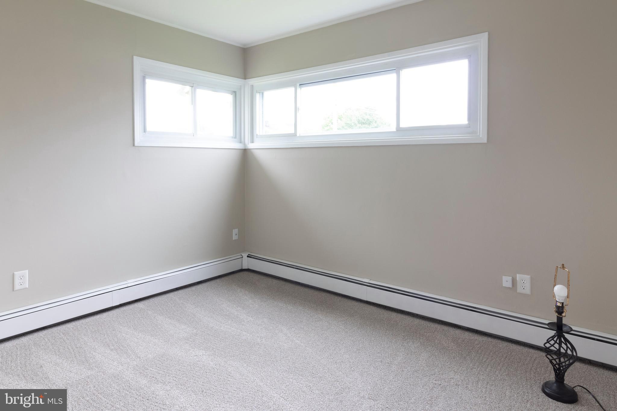 24 Cleft Rock Road Levittown, PA 19057 - Photo 10 of 28 Gallery Image 10