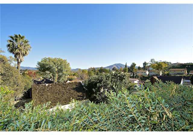 2545 Granada Circle Spring Valley, CA 91977 - Photo 3 of 24 Gallery Image 3