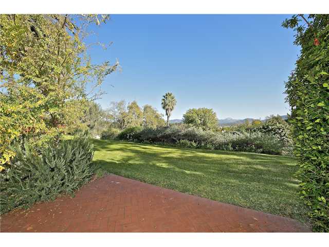 2545 Granada Circle Spring Valley, CA 91977 - Photo 24 of 24 Gallery Image 24