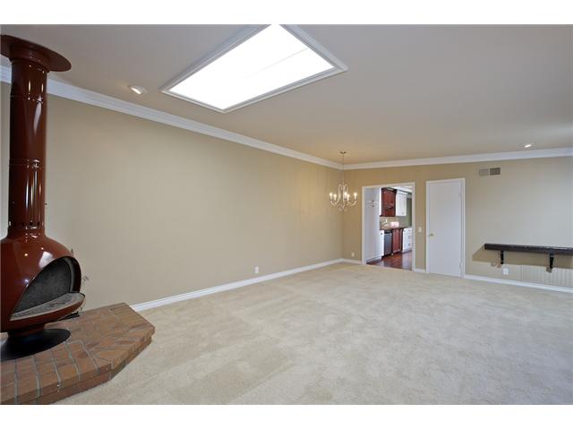 2545 Granada Circle Spring Valley, CA 91977 - Photo 9 of 24 Gallery Image 9