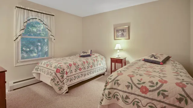 $450,000 | 17 High Point Circle, Waterboro, ME 04061