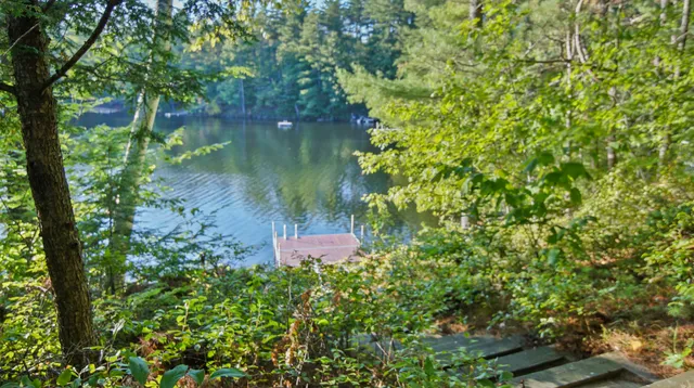 $450,000 | 17 High Point Circle, Waterboro, ME 04061