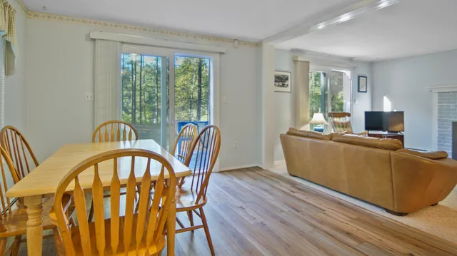 $450,000 | 17 High Point Circle, Waterboro, ME 04061