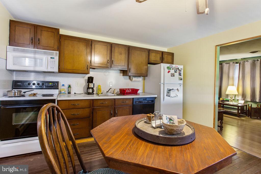 3760 Schoolhouse Road Dover, PA 17315 - Photo 8 of 21 Gallery Image 8