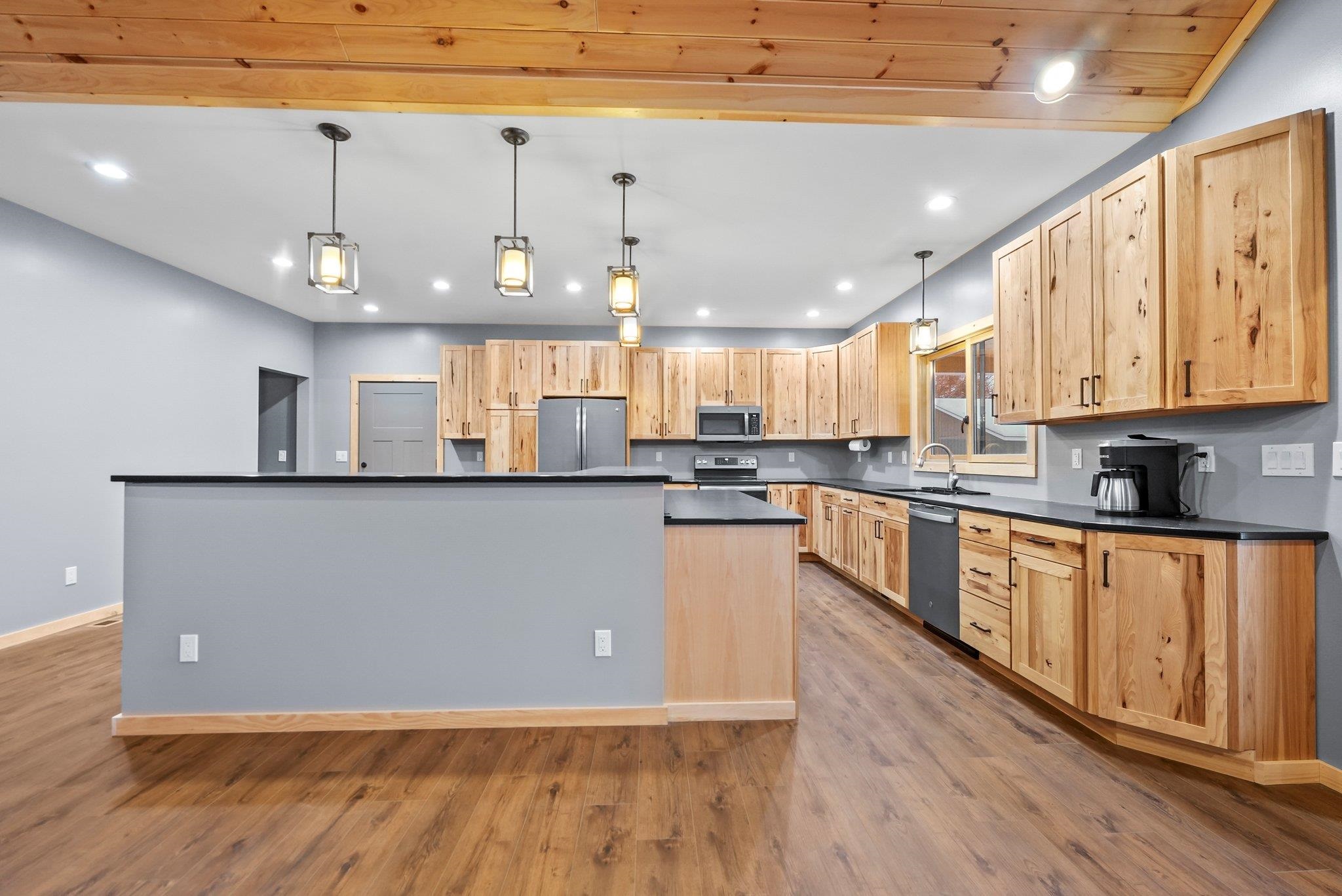 21606 Norman Road Tustin, MI 49688 - Photo 8 of 63 1930313-2e5a304d-555c-4cf8-b20e-88b6fa1c3f43.JPG