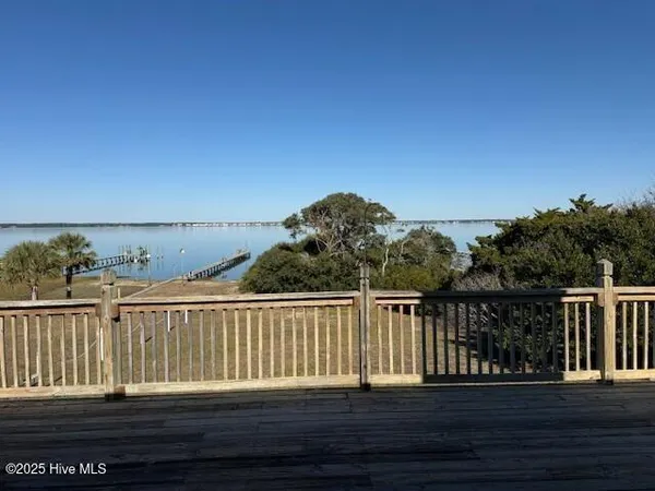 $2,750 | 3602 Emerald Drive, Emerald Isle, NC 28594