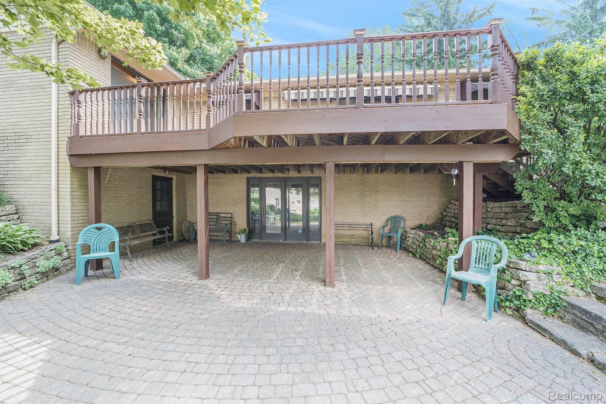 9705 Pine Knob Road Clarkston, MI 48348 - Photo 13 of 40 Walk out view.jpg