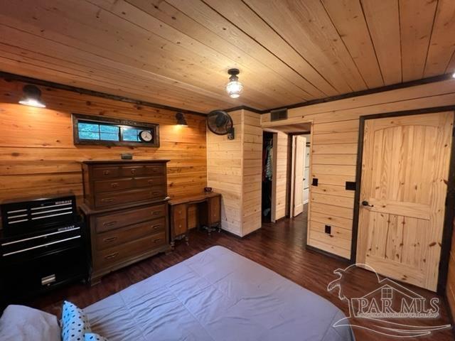 5930 Gillum Road Milton, FL 32570 - Photo 29 of 49 Gallery Image 29