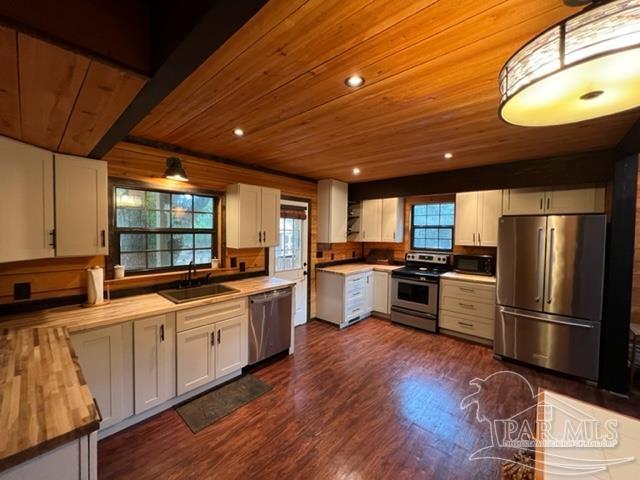 5930 Gillum Road Milton, FL 32570 - Photo 9 of 49 Gallery Image 9