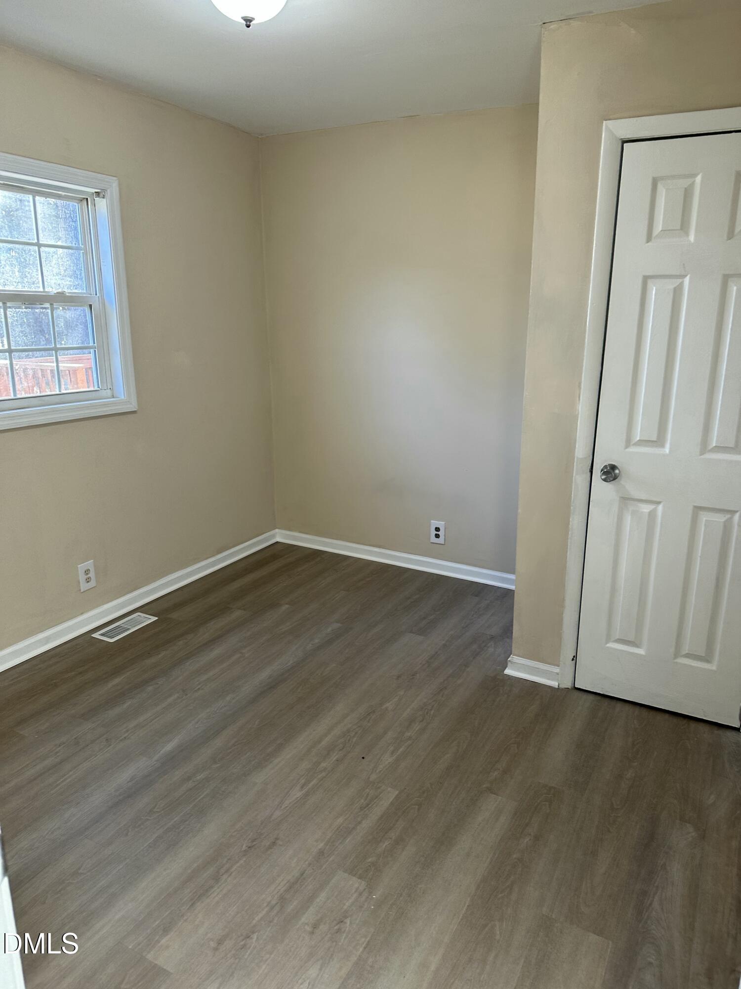 726 Thompson Street Pittsboro, NC 27312 - Photo 5 of 15 IMG_4671