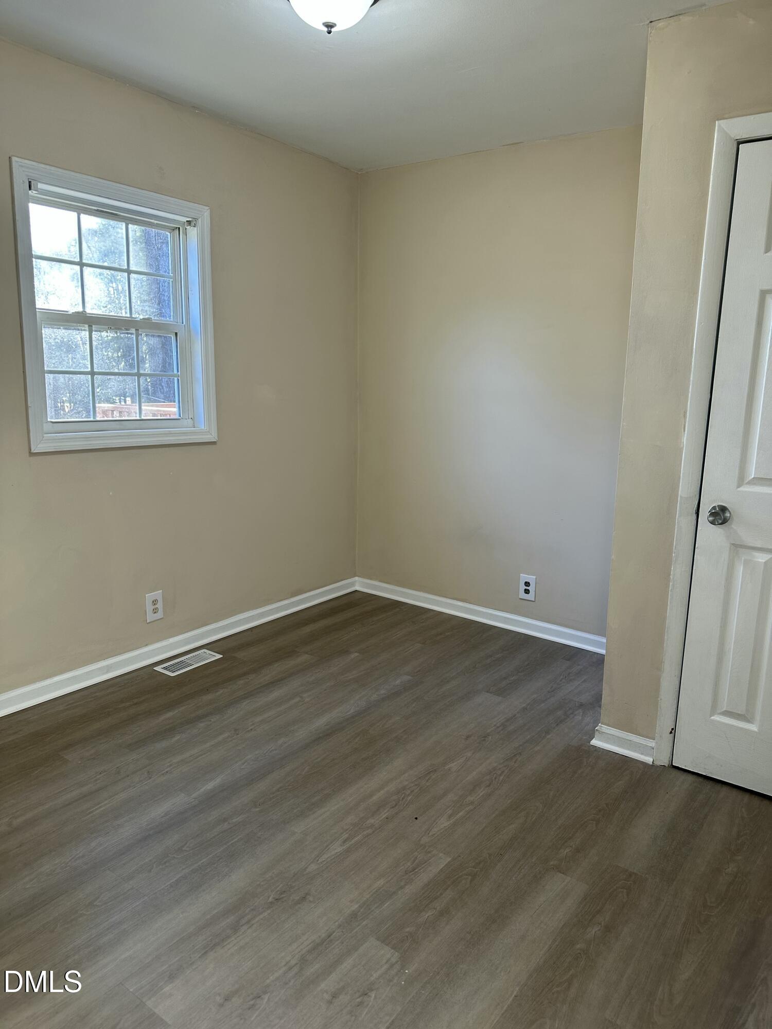 726 Thompson Street Pittsboro, NC 27312 - Photo 9 of 15 IMG_4675