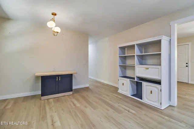 $394,900 | 715 North Murray Street, Gainesboro, TN 38562