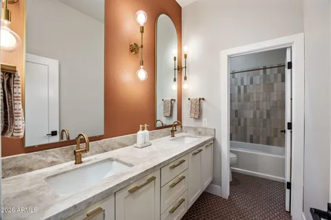 $1,580,000 | 7581 East Phantom Way, Scottsdale, AZ 85255