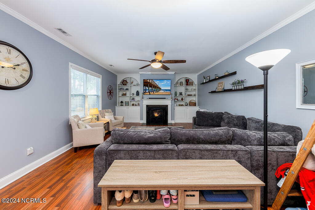 Spacious Great Room