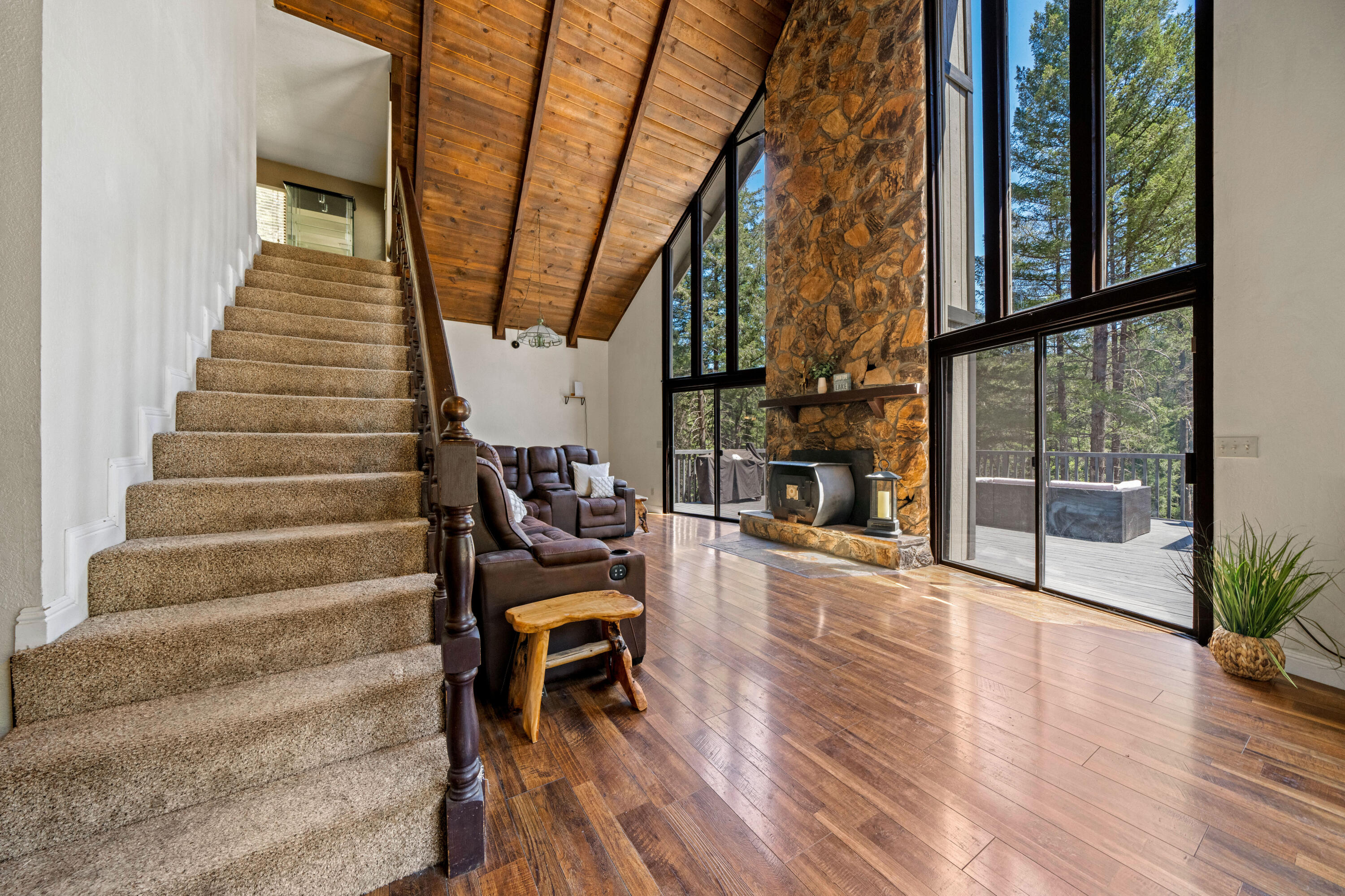 19610 Roaring Brook Way Lakehead, CA 96051 - Photo 13 of 58 a view of entryway and hall with wooden floor