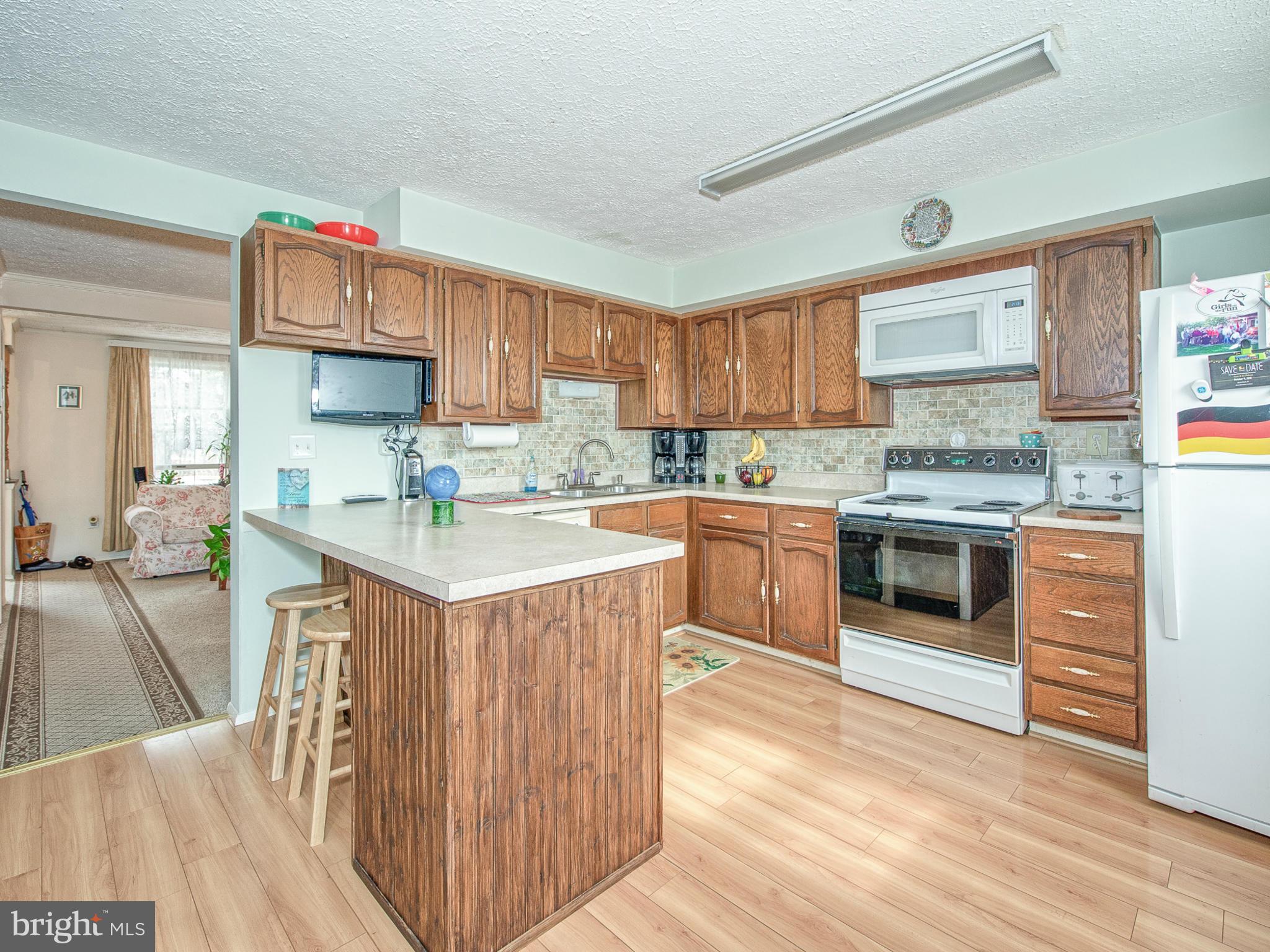 1750 Springfield Lane Frederick, MD 21702 - Photo 7 of 27 Kitchen