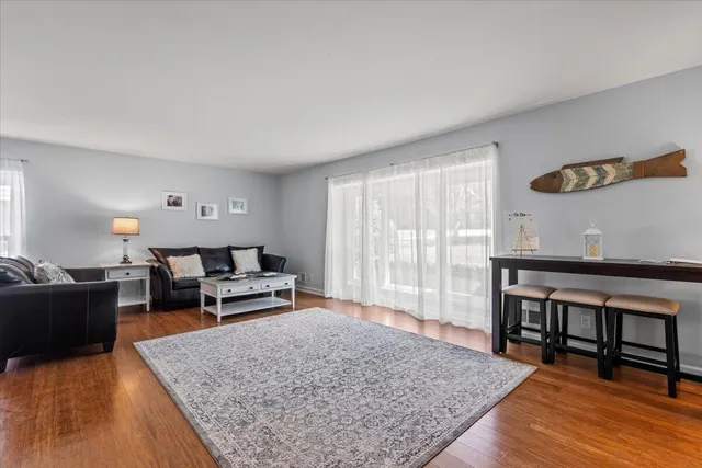 $799,900 | 1132 St Julien Drive, Eutawville, SC 29048