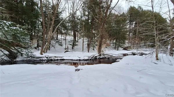 $175,000 | 9249 Elpis Road, Vienna, NY 13316