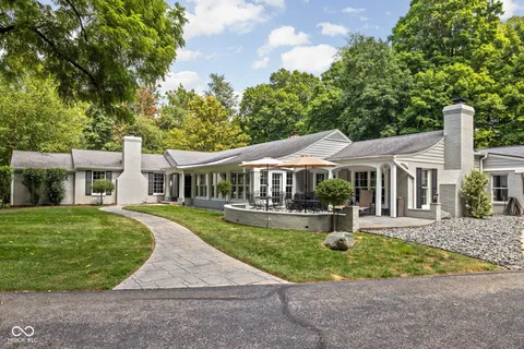 $899,000 | 5840 High Fall Road, Indianapolis, IN 46226