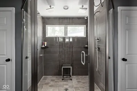 $899,000 | 5840 High Fall Road, Indianapolis, IN 46226