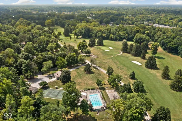 $899,000 | 5840 High Fall Road, Indianapolis, IN 46226