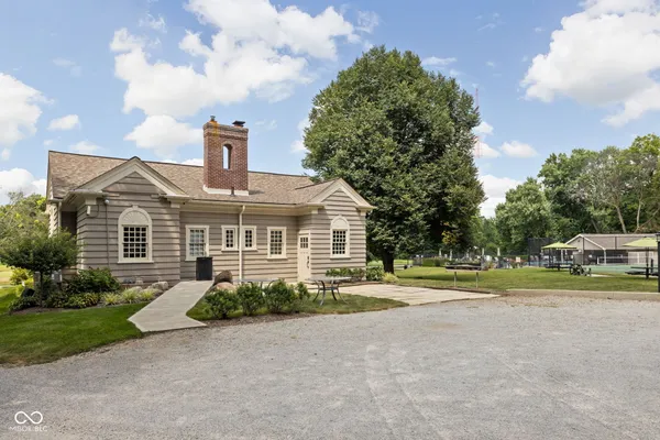 $899,000 | 5840 High Fall Road, Indianapolis, IN 46226