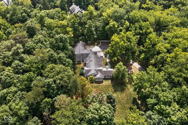 $899,000 | 5840 High Fall Road, Indianapolis, IN 46226
