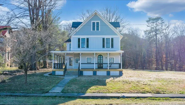 $739,000 | 154 Mitchell Drive, New Castle, VA 24127