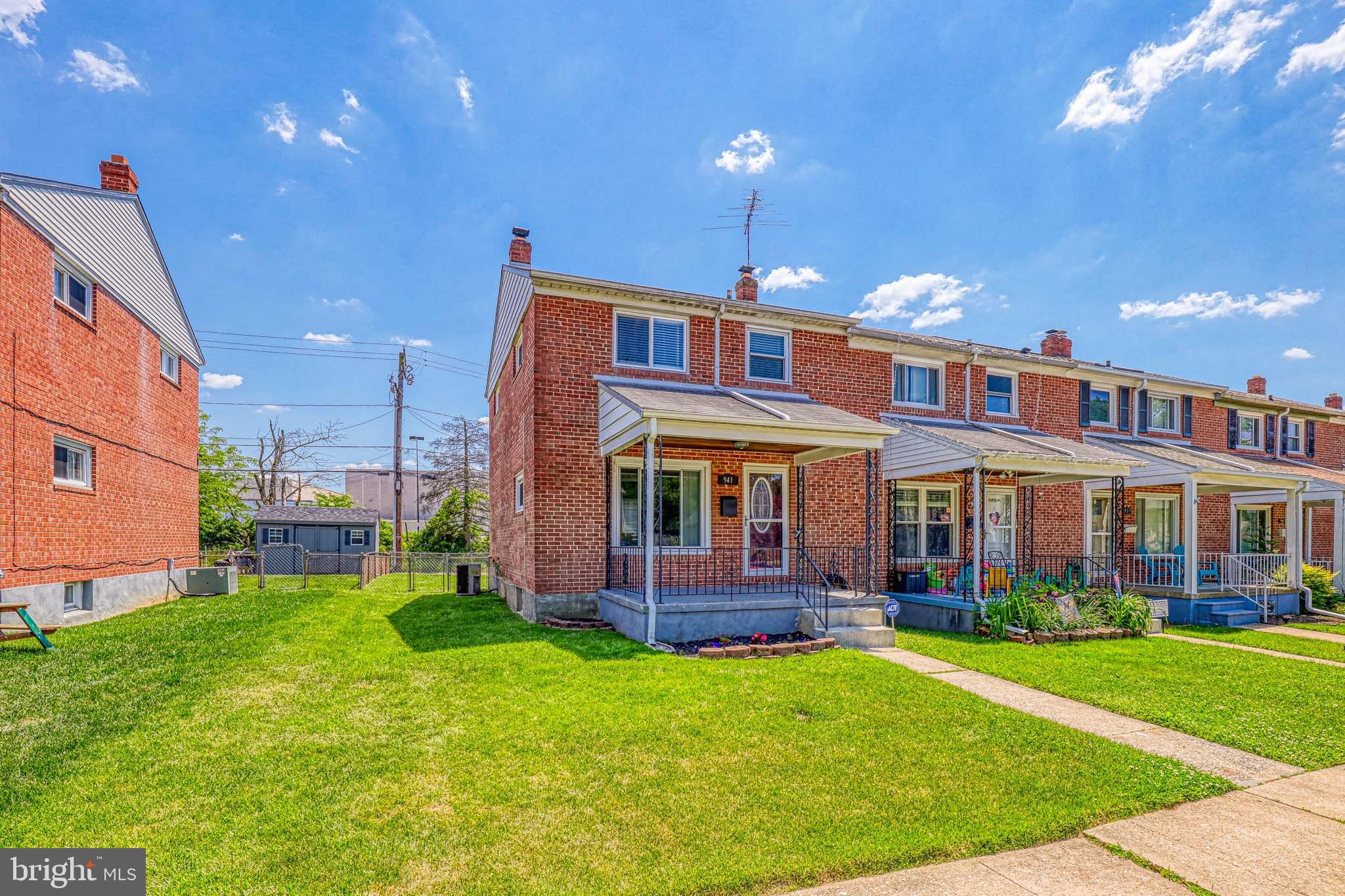 941 Southridge Road Baltimore, MD 21228 - Photo 1 of 30