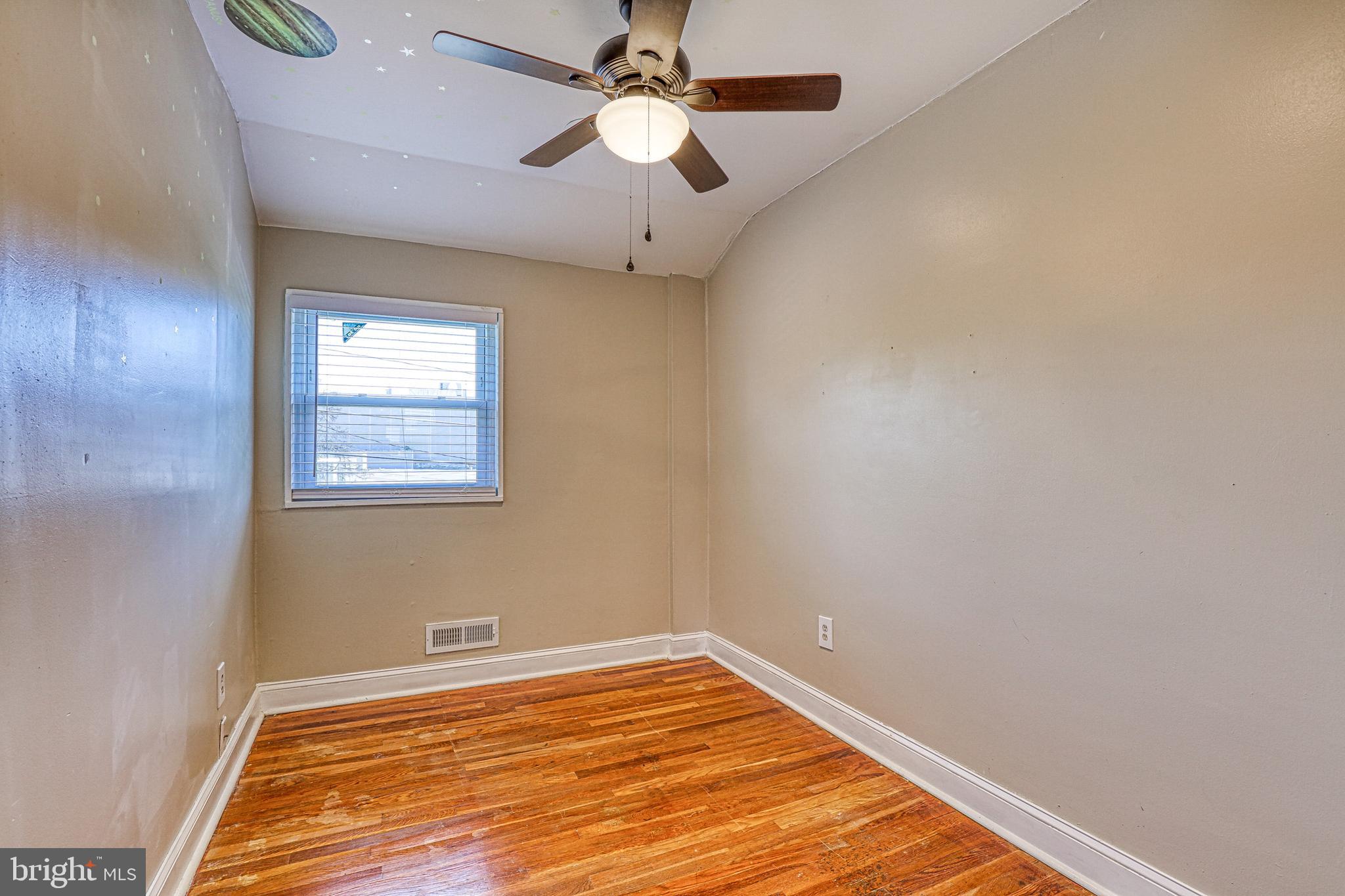 941 Southridge Road Baltimore, MD 21228 - Photo 21 of 30