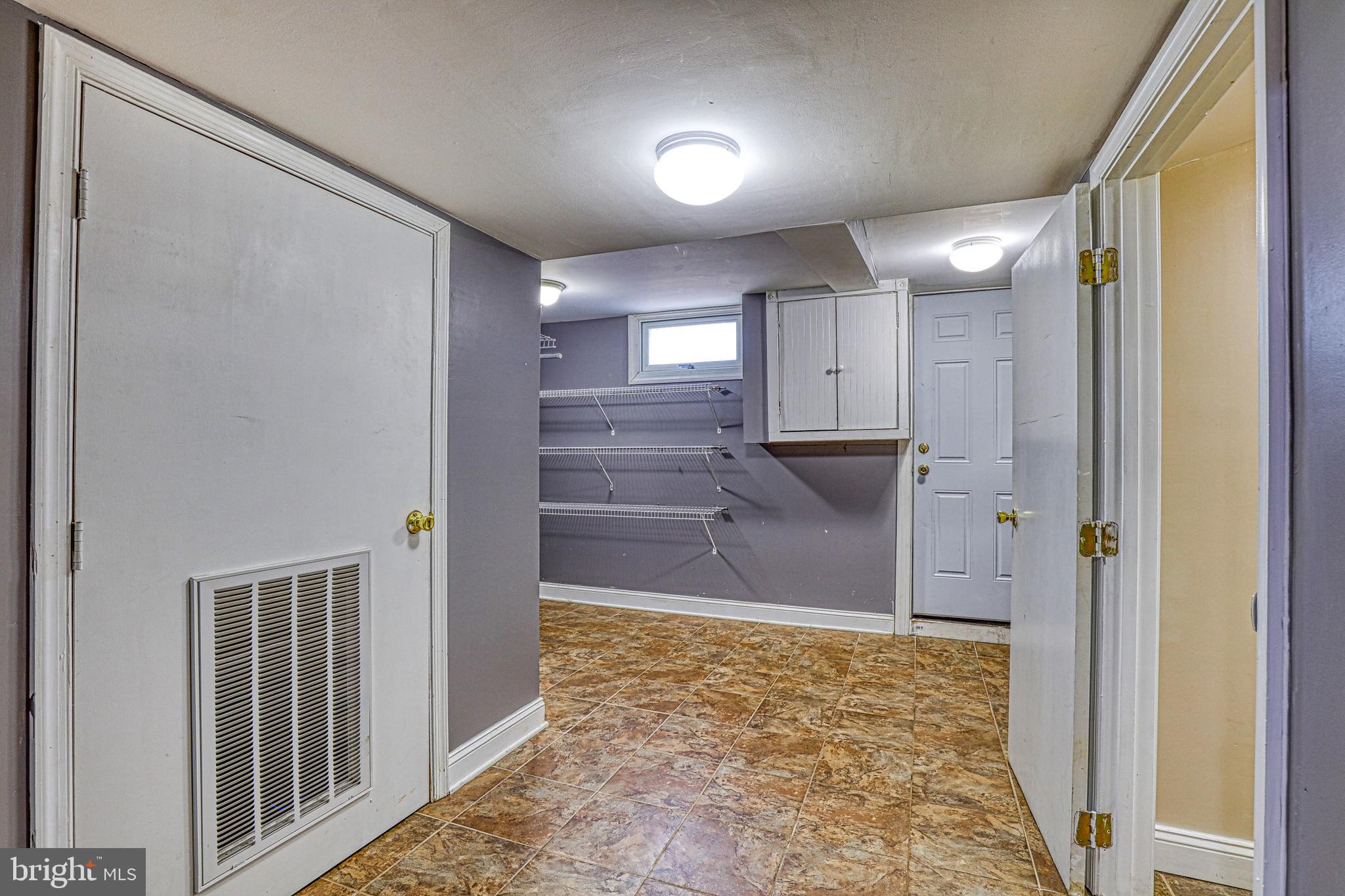 941 Southridge Road Baltimore, MD 21228 - Photo 25 of 30